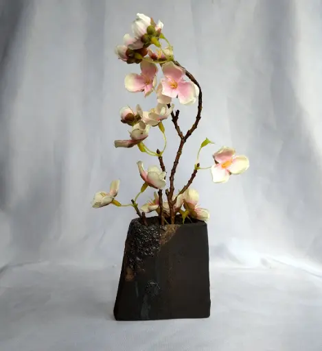 Emergence Flat Vase